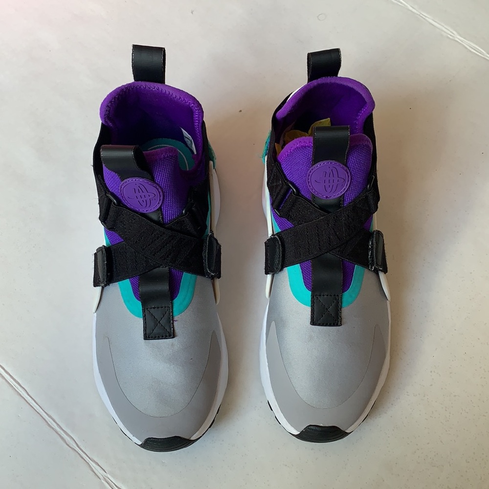 Nike Air Huarache City Nike Futuristic Wolf Fierce Grey Purple Jade White Sz 7